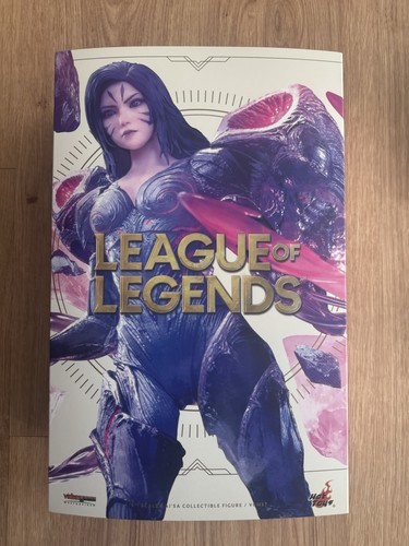 Hot toys league - league, of