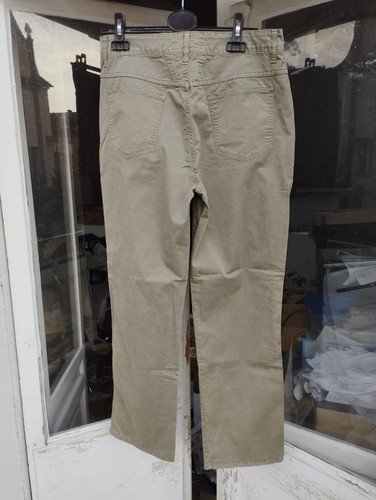 Sommerhose olivgrüne closed - sommerhose,
