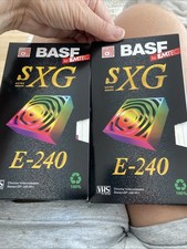 2 Videokassetten VHS, BASF, E-240, SXG, 1 bespielt, 1 leer