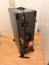 Großer Hartschalenkoffer