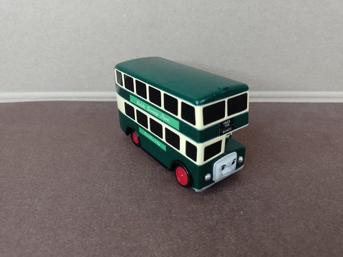 Green bulgy bus tomy - bulgy,