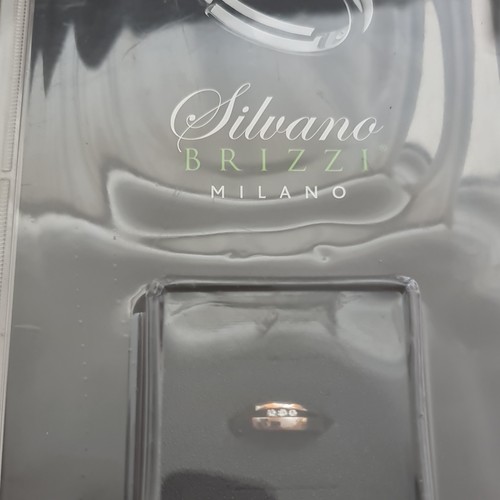 Stilvoller ring mit - stilvoller, drei