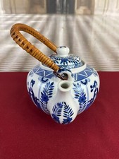 China Teekanne aus Porzellan