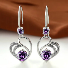 Elegante moderne Ohrringe mit Herz Sterlingsilber 925 glänzende Zirkonia Steine