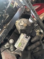 Mercedes Benz MB W245 Heckwischermotor Motor Wischer hinten 1698201440 VALEO