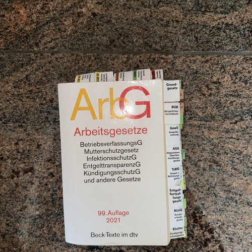Arbeitsgesetze 2021 - , 99