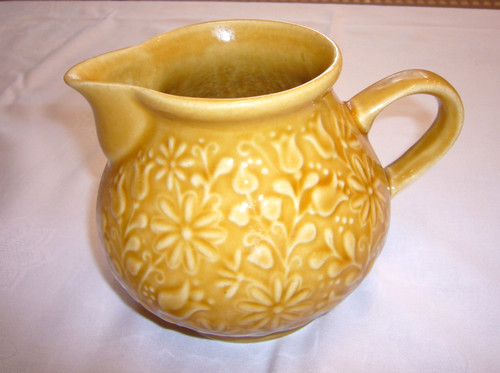 Keramik krug milchkrug gelb - krug,