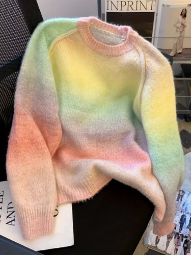 Schöner regenbogenpullover - schöner,