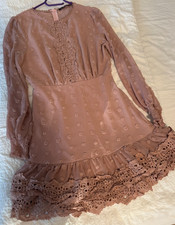 Simplee Kleid + Spitze