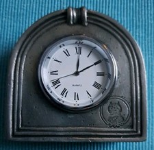 Seltene Sammler-Miniatur-Quarzuhr aus Zinn, handgemachter Eulenstempel von Arte