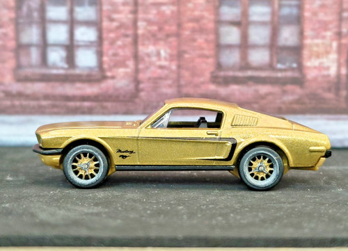 Matchbox 1968 ford - 1/64,