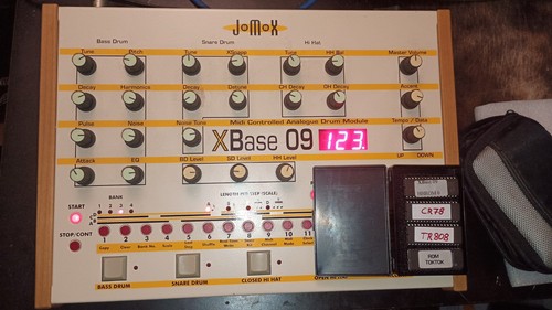 Jomox xoxbox spezielle eprom - xoxbox.,