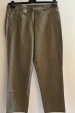 Damen Hose Creation Atelier Gr. 21 /42 kurz NEU modisch schön gut