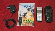 Nokia 1100 Handy Schwarz Silber funktionsfähig, Zubehörpaket