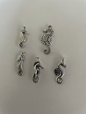 Charm Anhänger Seepferd Seepferdchen Kettenanhänger Kette  5 Stück