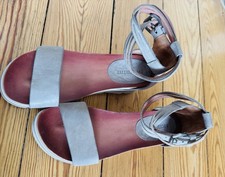 Rockgewitter moderne Sandale