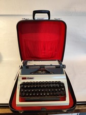 DDR Schreibmaschine Erika Modell Modell E 30 Reiseschreibmaschine 1974 Büro