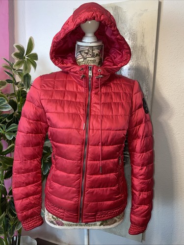 Wunderschöne daunenjacke - wunderschöne,