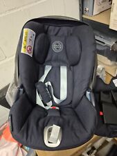 Babyschale Cybex Cloud T Navy Blue mit Neu-geborenem Aufsatz Unfallfrei
