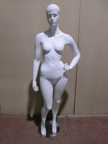 Mannequin schaufensterpuppe - mannequin,