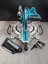 Makita DLS110Z Brushless Sliding Compound Gehrungssäge | LXT 36V Twin 18V | 260 mm