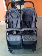 Doppel-Kinderwagen Zwillinge