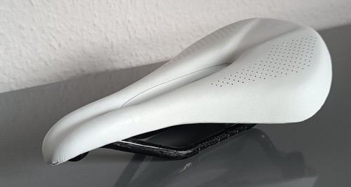 Carbonsattel weiß neu - carbonsattel, saddle