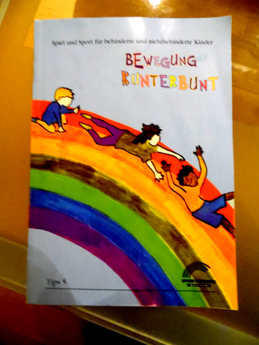 Buch bewegung kunterbunt spiel - buch,