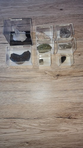 Konvolut mineralien alte - konvolut,