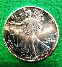 ONE DOLLAR 1 OZ FINE SILVER AMERICAN EAGLE - LIBERTY USA 1990