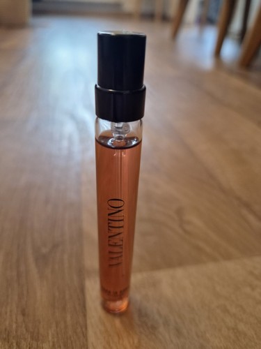 Valentino born roma donna - valentino,