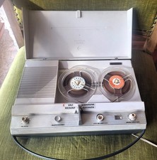 GRUNDIG erstes Transistortonbandgerät TK 4 (1974-1976), für Museum oder Bastler