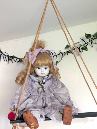 Haunted doll kamille - doll,