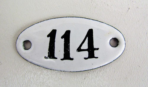 Antikes emaille nummerschild - antikes,
