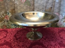 Sockelschale silberfarben ca 26 breit / 14 hoch Metall / 0,7 kg