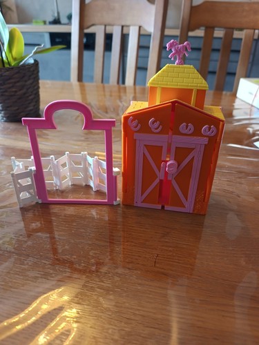Polly pocket ride - pocket, in