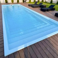 GFK Pool, Schwimmbecken