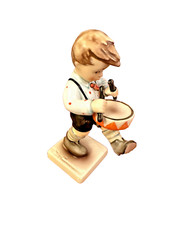 Hummel Figur Goebel Porzellan