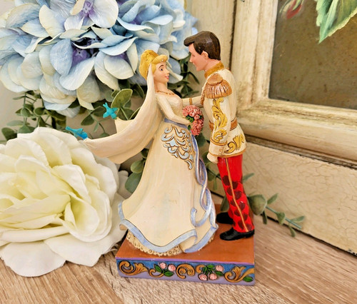 Disney traditions aschenputtel - traditions,