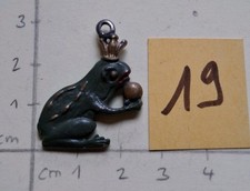 Alte Zinn Anhänger Flachfigur Kühn W. Schweizer u.a. Zinnanhänger Figuren