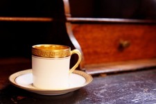 Rosenthal Bavaria Porzellan- Mokkatasse +UT Jugendstil- Goldrelief #A1