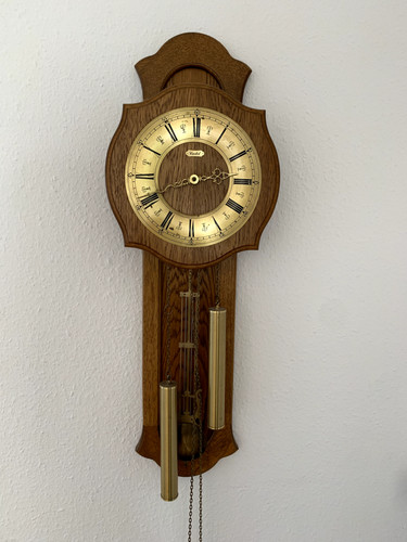 Mechanische wanduhr mit pendel - wanduhr,
