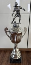 Pokal ohne Gravur - silber mit dunklem Sockel - Frauenfigur - gebraucht