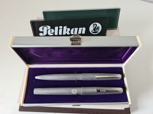 Pelikan laurin schreibset - /,