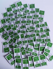 WELEDA Skin Food Face Care Nährende Tagespflege 62 x 1,5 ml Sachet Probe Creme