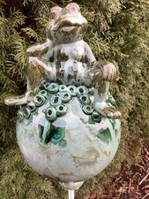 KUGEL  mit  FROSCH -