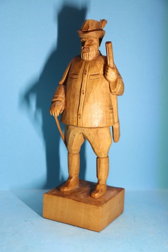 Alte holzfigur jäger - , cm