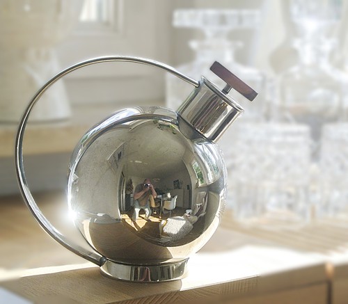 Alessi bauhaus cocktail shaker - alessi,