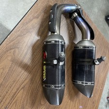 Akrapovic Carbon Slip-On