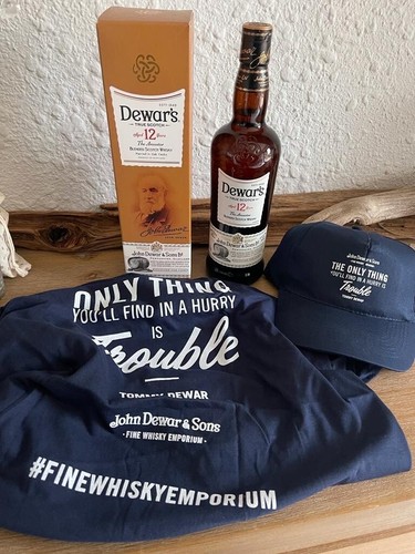 Dewar blended scotch - dewar‘s,